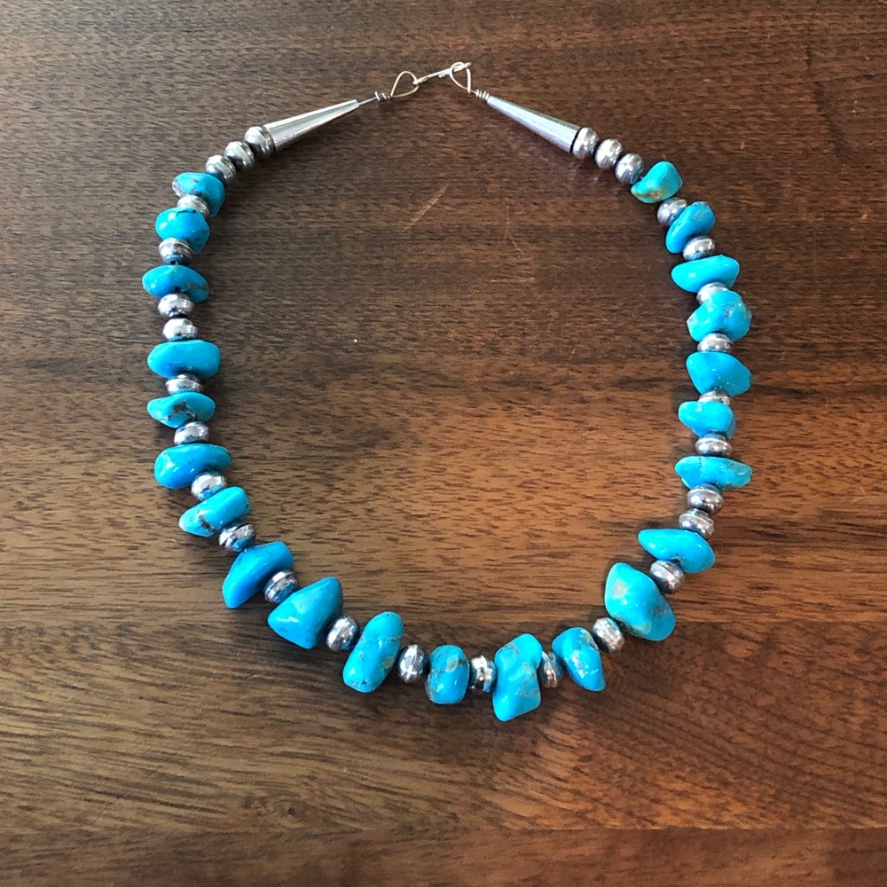 Turquoise Collar Necklace with Silver Beads